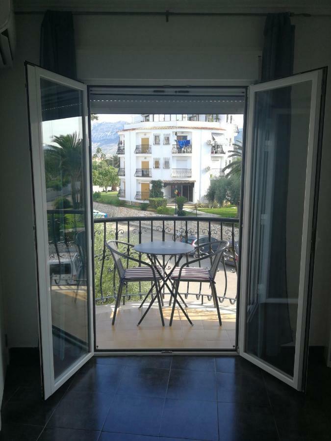 Estudio con Piscina, Playa y Wifi Dénia Exterior foto